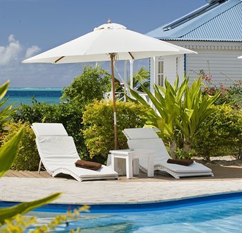 ホテルOpoa Beach Raiatea エクステリア 写真